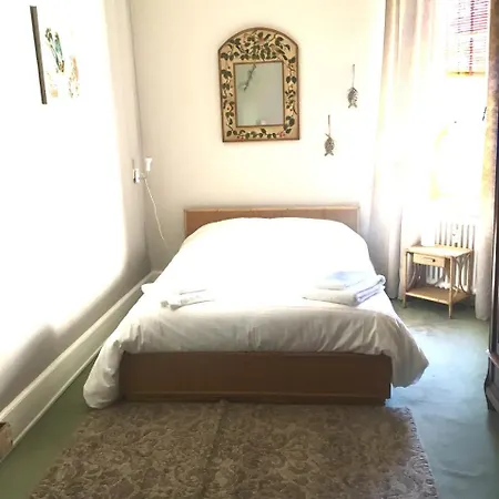 Apartment 45 Avenue Des Vosges 3pc